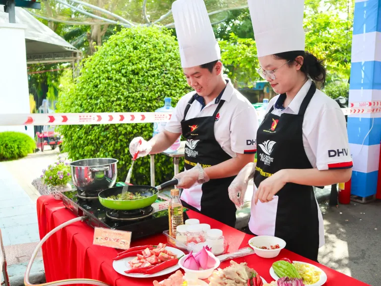 DHV - Trường Đại Học Hùng Vương TPHCM